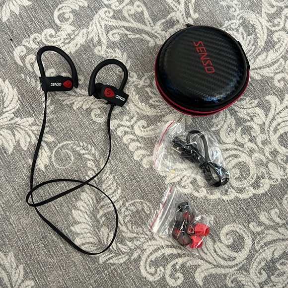 Senso Bluetooth Headphones (Black) - Picture 2 of 5